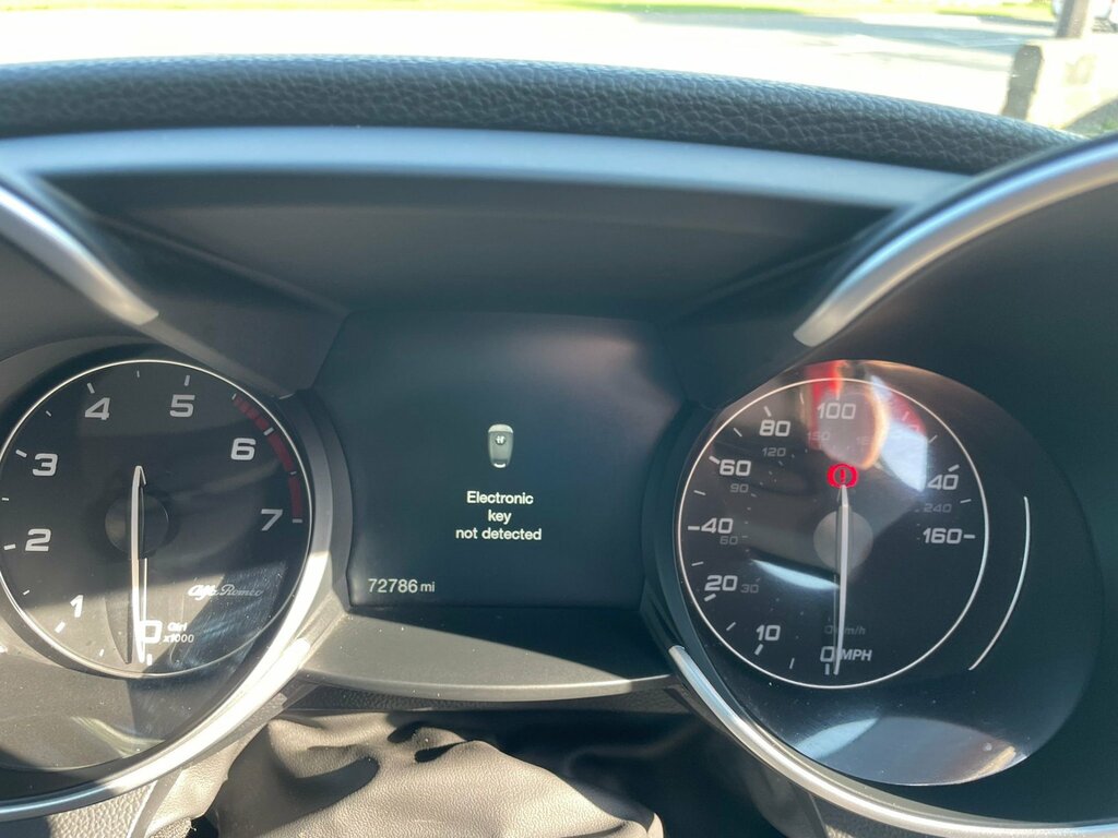 Alfa Romeo Giulia 2.0 Tb 280 Veloce Red #31
