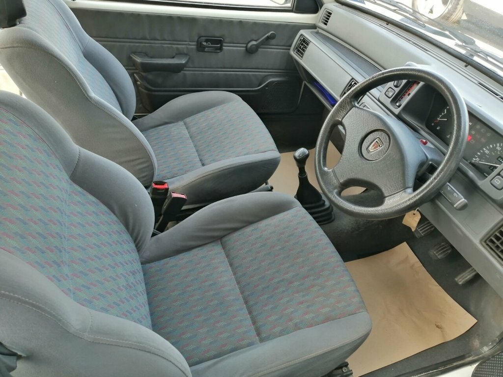 Rover Metro Hatchback K953MFB White