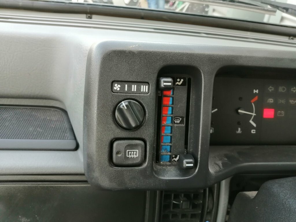 Rover Metro Hatchback K953MFB White #4