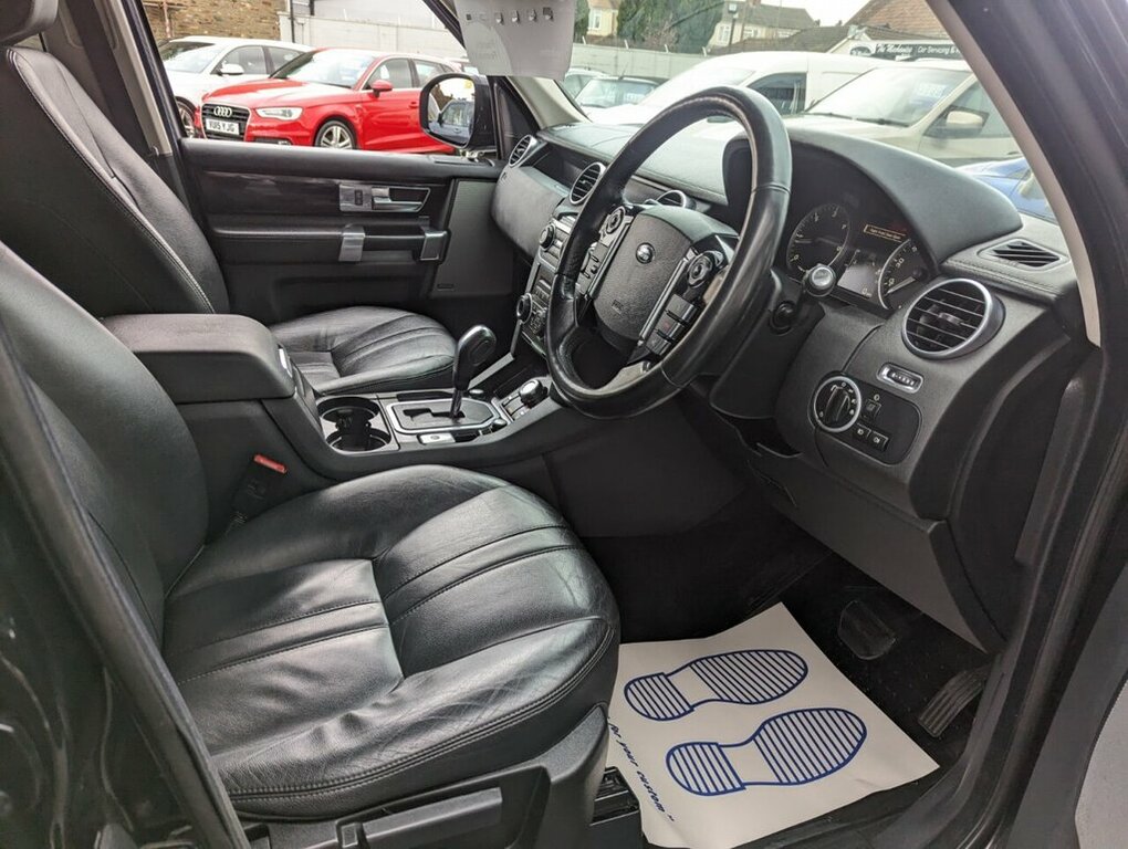 Land Rover Discovery 3L 4 Tdv6 Xs Black #3