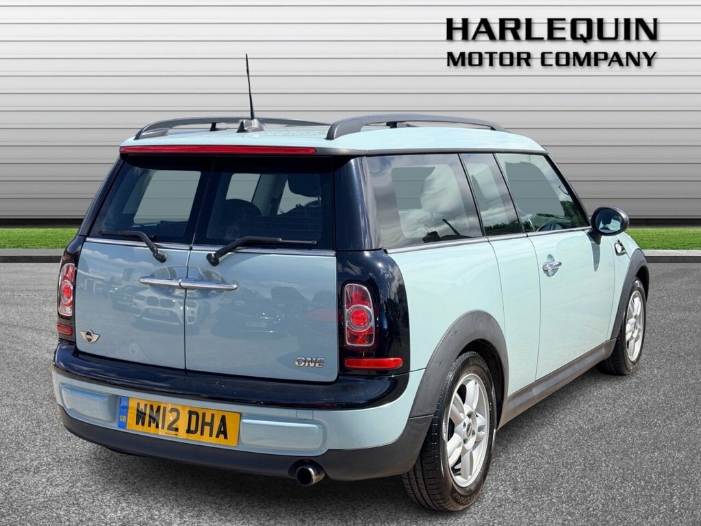 Mini Clubman  Red #10