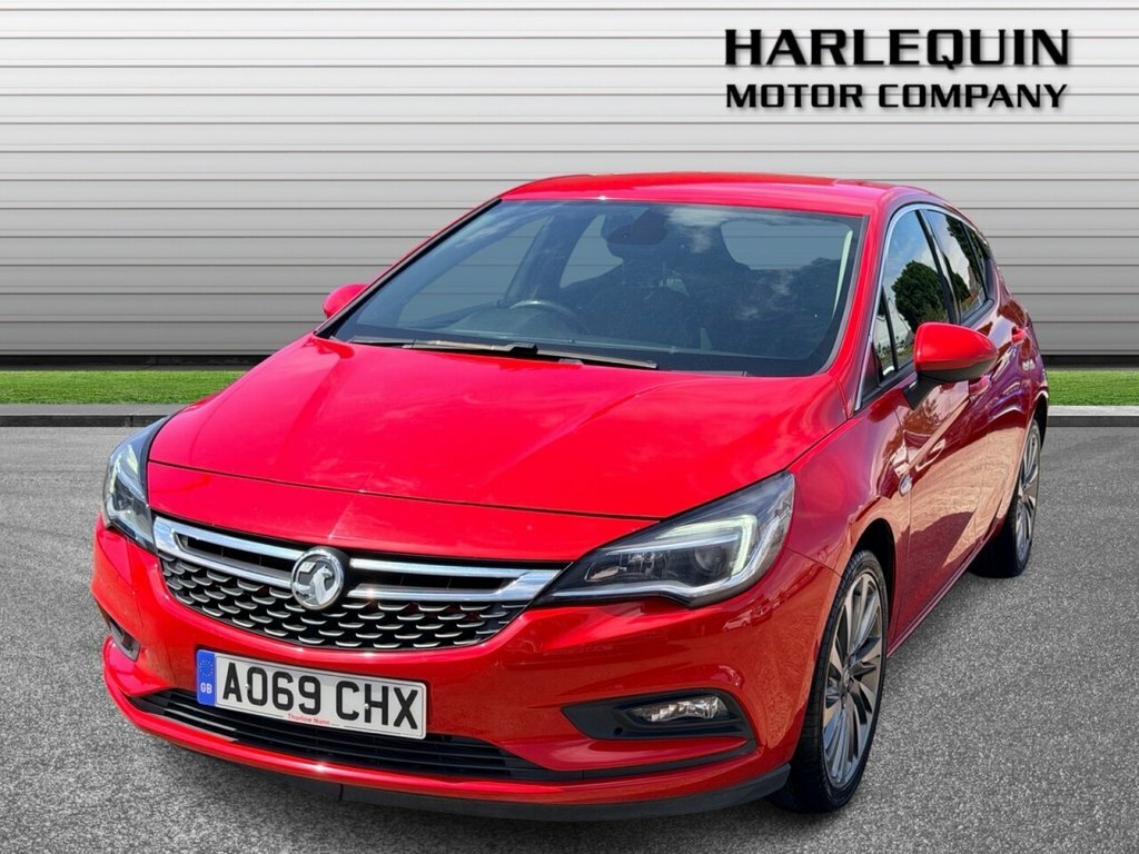 Vauxhall Astra 1.4L Griffin Red #3