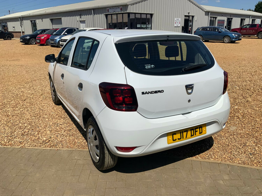 Dacia Sandero 1.0 Sce Ambiance Hatchback White #3