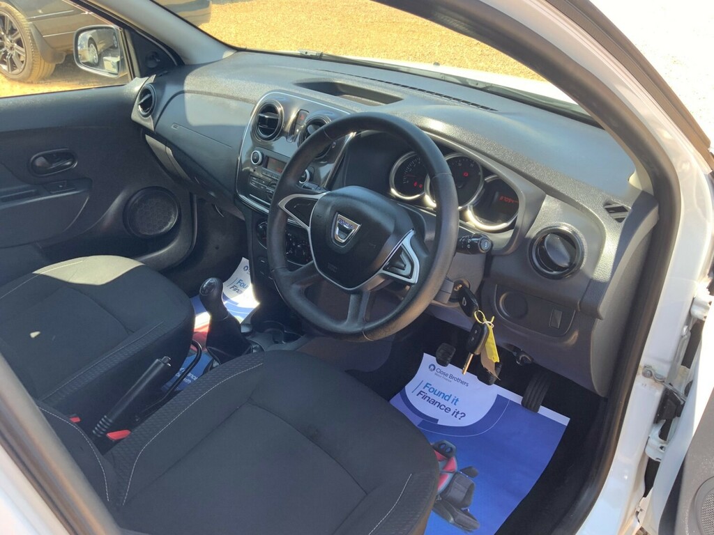 Dacia Sandero 0.9 Tce Laureate Hatchback Euro Blue #10