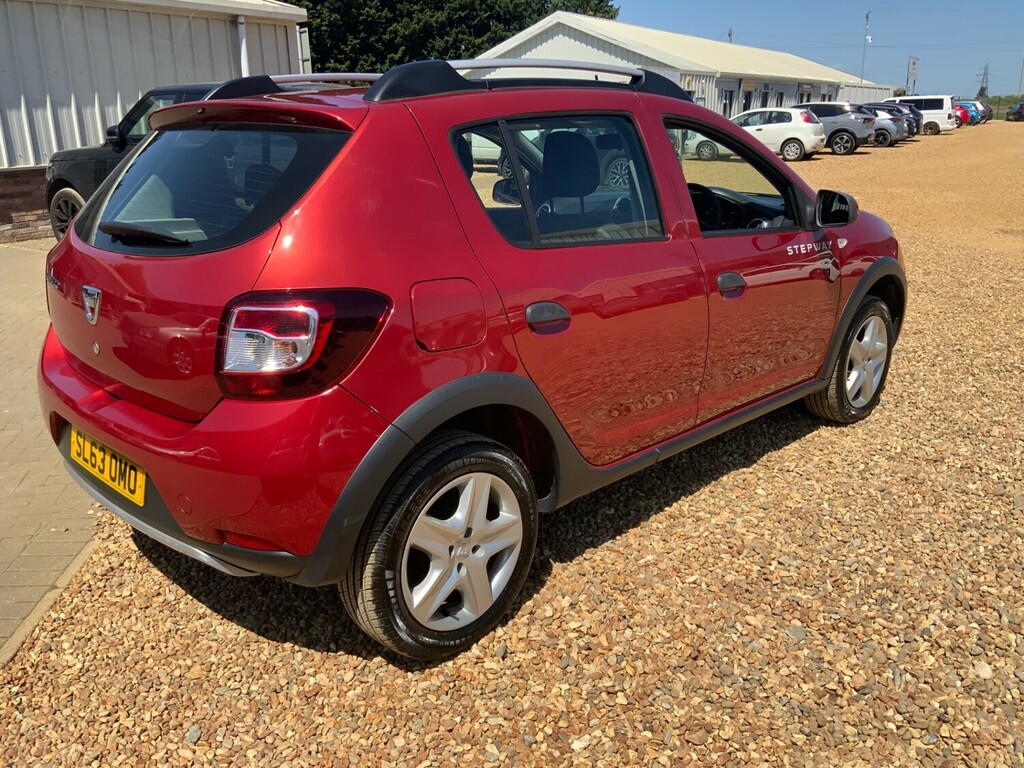 Dacia Sandero Stepway 1.5 Dci Ambiance Hatchback Red #6