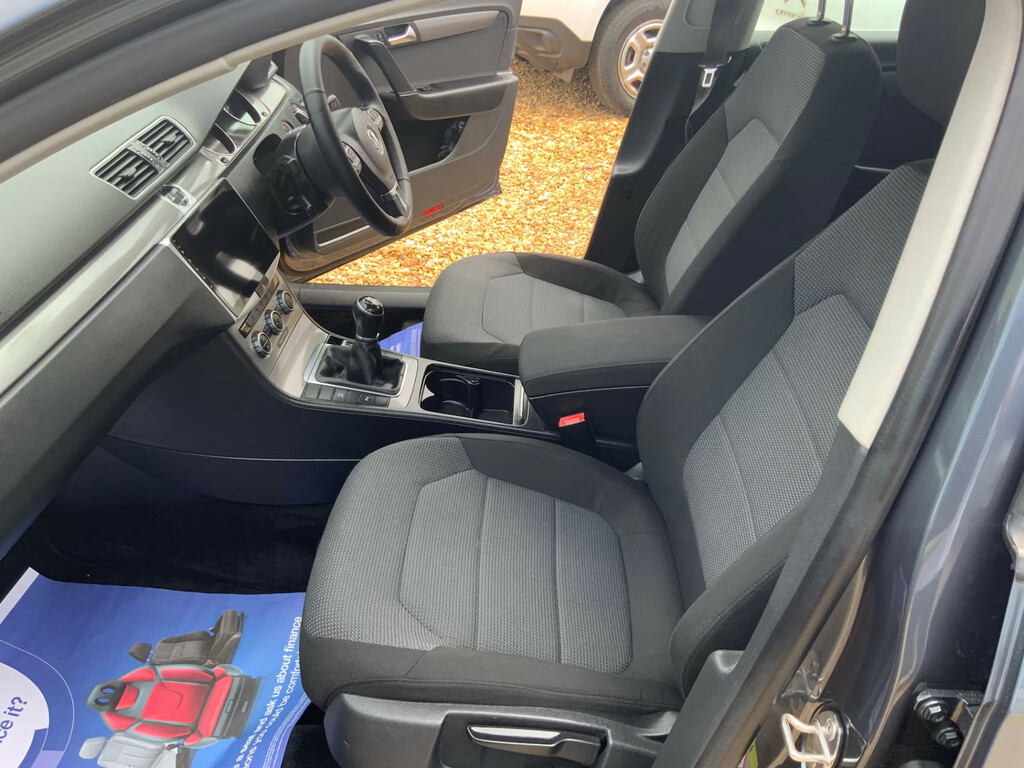 Volkswagen Passat Estate 2.0 Tdi Bluemotion Tech Highline Dsg Euro 5 Grey #13