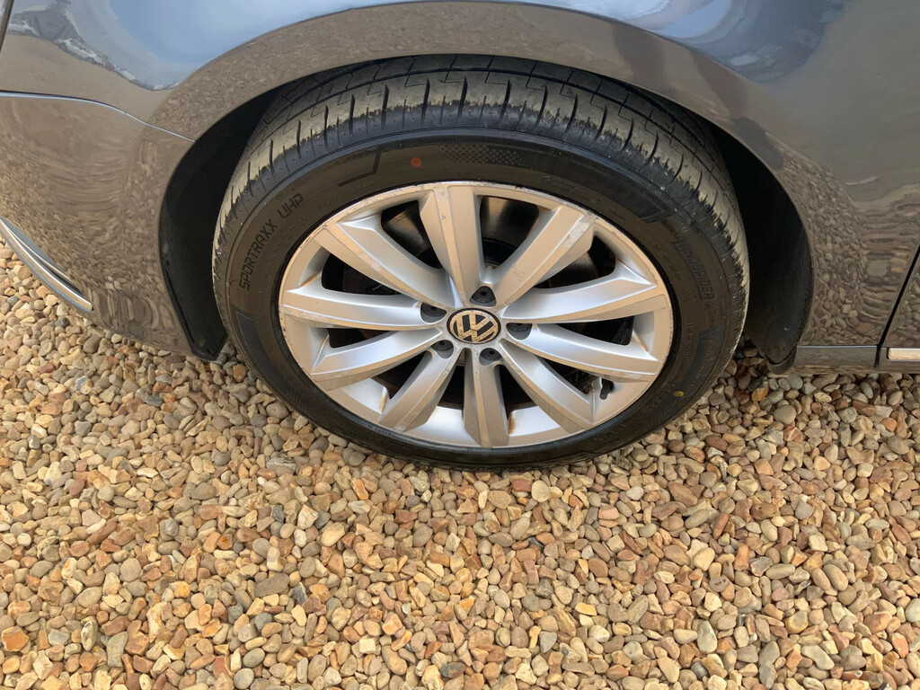 Volkswagen Passat Estate 2.0 Tdi Bluemotion Tech Highline Dsg Euro 5 Grey #21