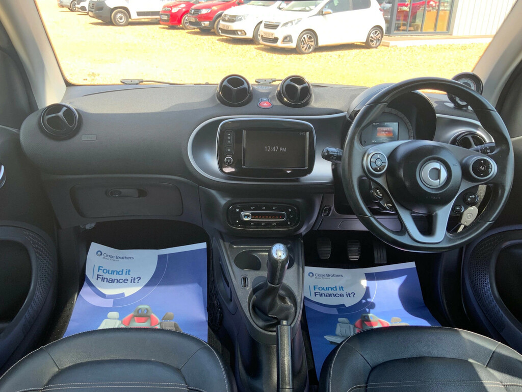 Smart Fortwo Coupe 17.6Kwh Edition Nightsky 22Kw Charger Black #8