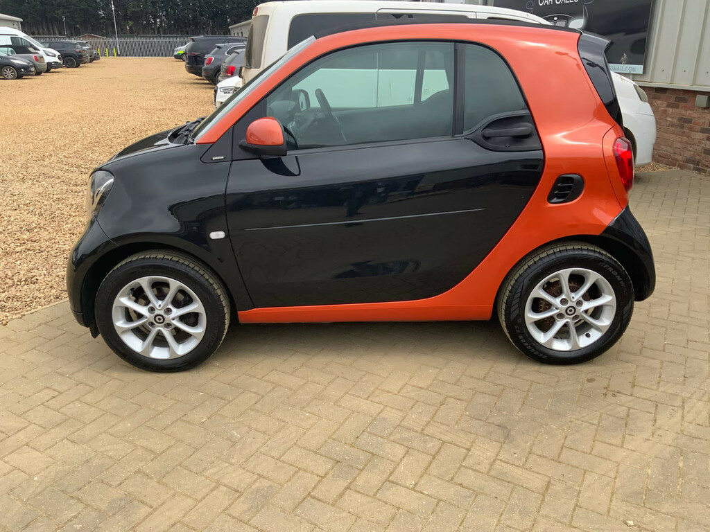 Smart Fortwo Coupe 1.0 Passion Coupe Orange