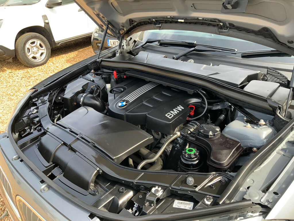 BMW X1 20D Se U10795 Red #21