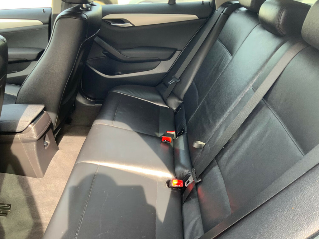 BMW X1 20D Se U10795 Red #15