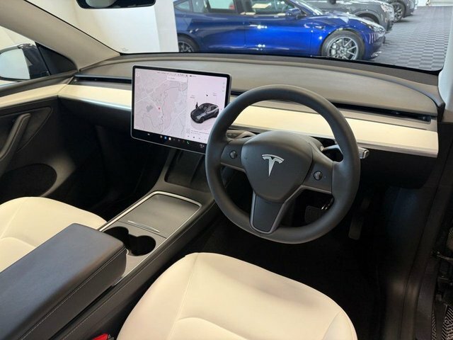 Tesla Model Y Dual Motor Long Range Suv 4Wde White #2