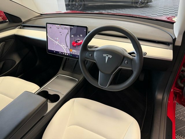 Tesla Model 3 Dual Motor Long Range Saloon 4 Red #2