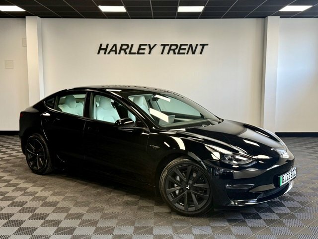 Tesla Model 3 Dual Motor Long Range Saloon 4 Black