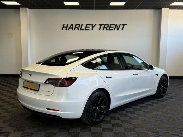 Tesla Model 3 Dual Motor Long Range Saloon 4 White #6
