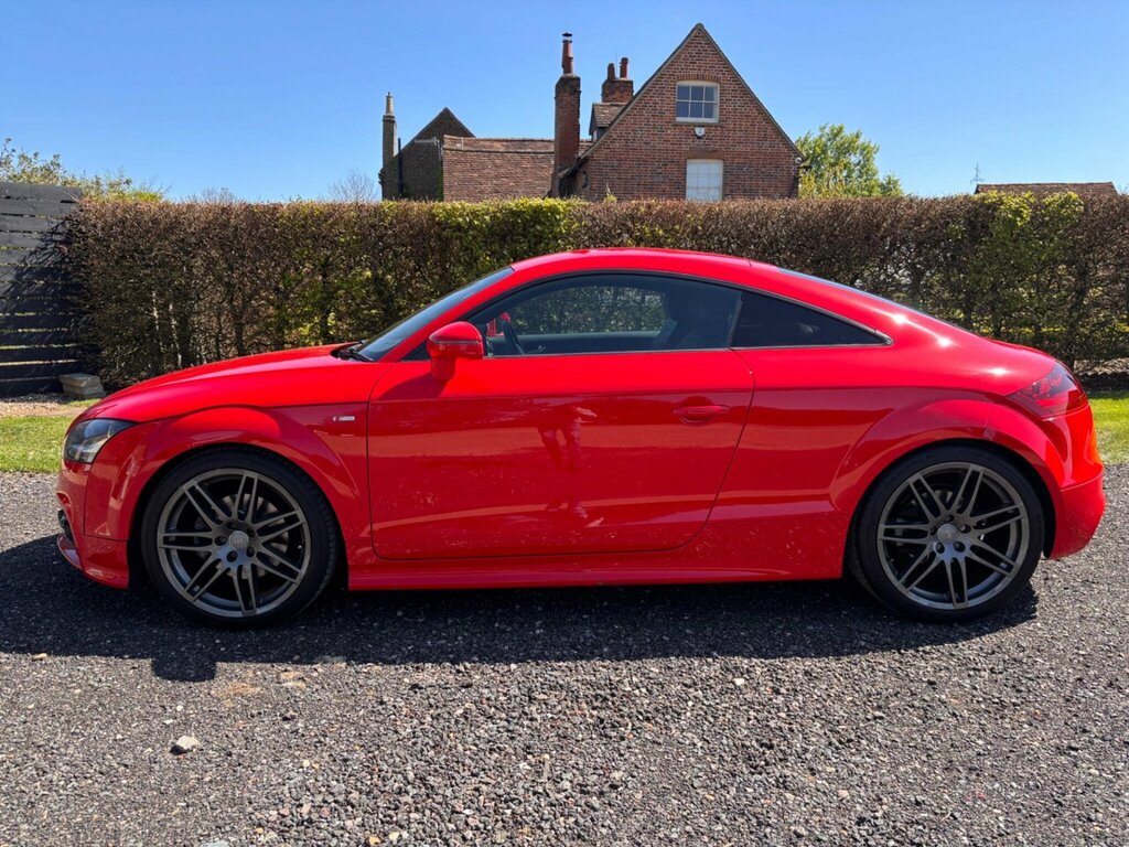 Audi TT 2.0 Tfsi Black Edition Coupe Eur Red #5