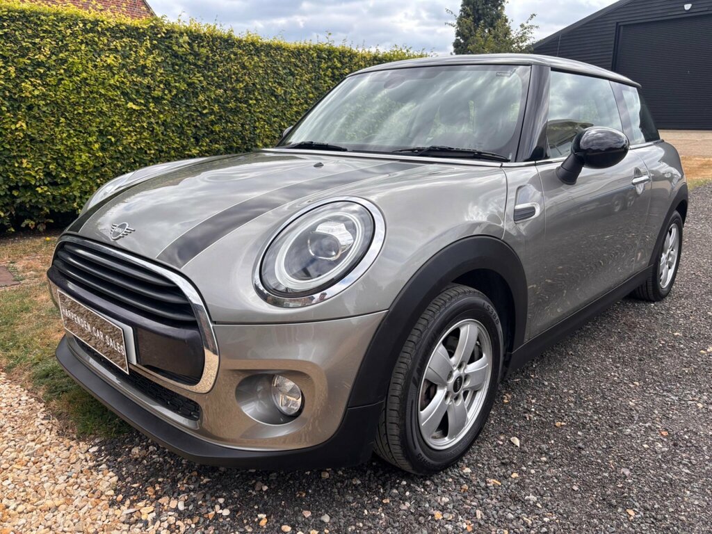 Mini Hatch 1.5 Cooper Classic Hatchback Eur Silver