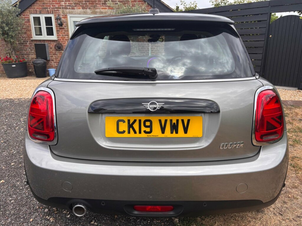Mini Hatch 1.5 Cooper Classic Hatchback Eur CK19VWV Silver #6