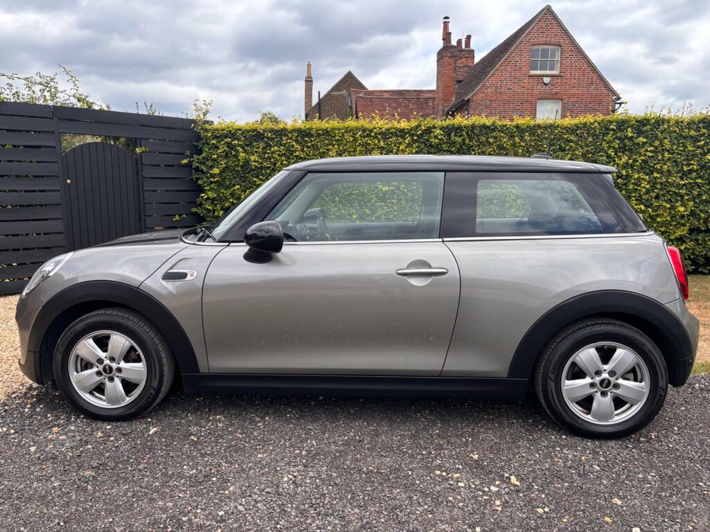 Mini Hatch 1.5 Cooper Classic Hatchback Eur CK19VWV Silver #5