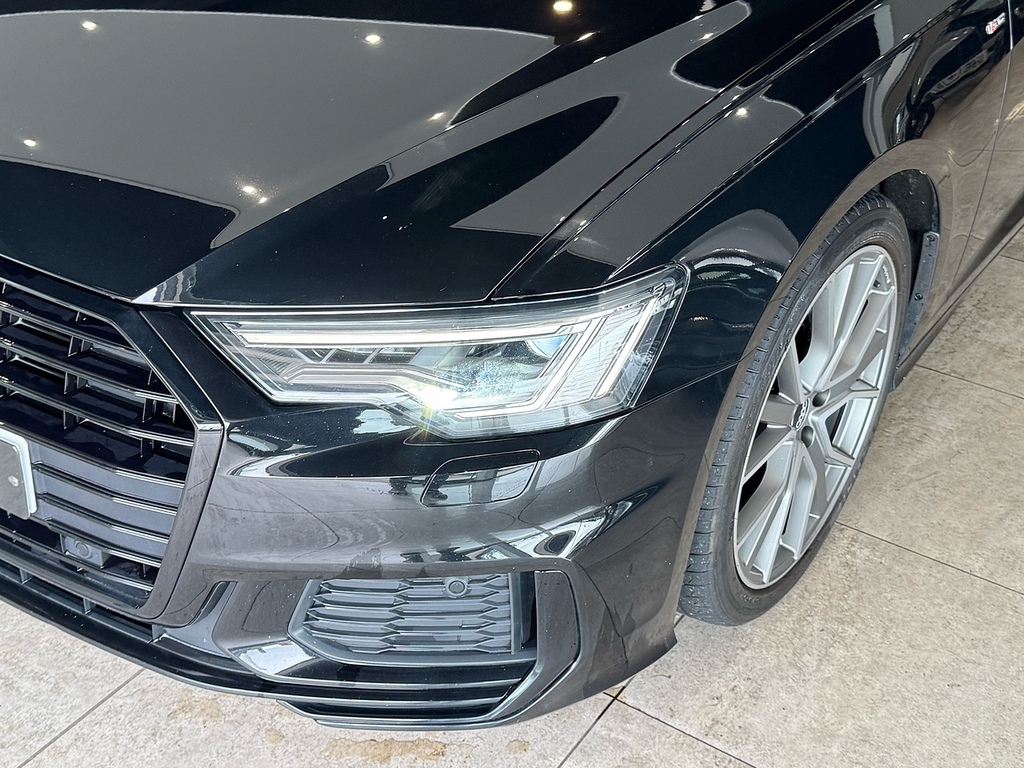 Audi A6 Avant 2.0 Tdi 40 Black Edition Estate S Troni Black #4