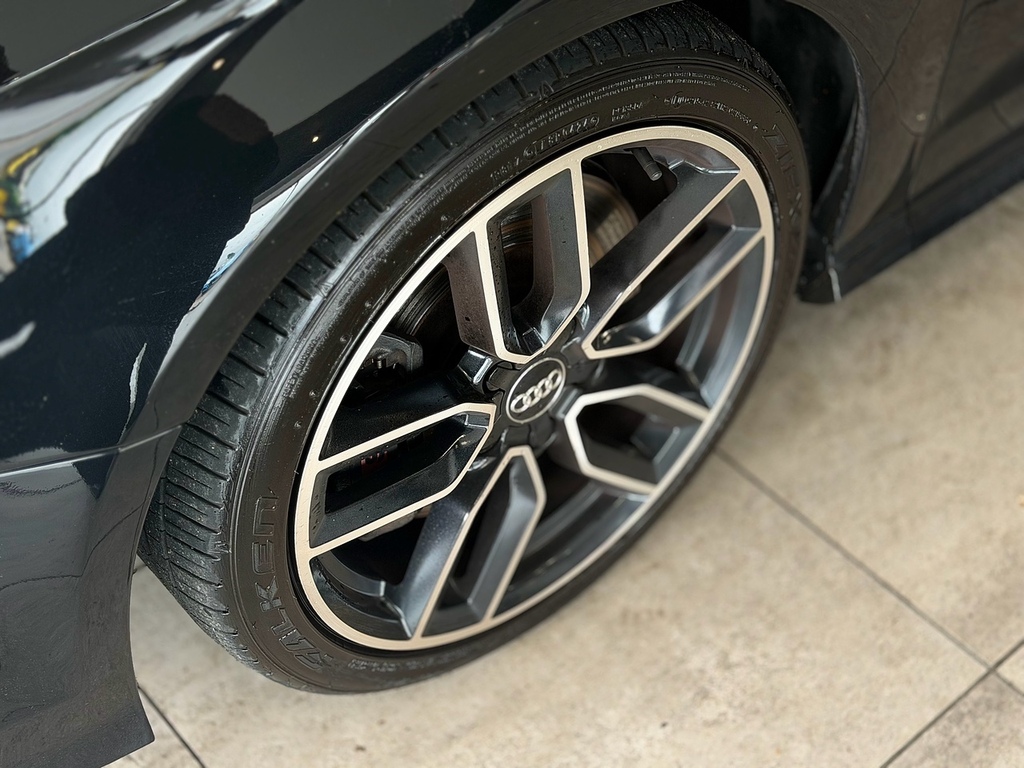 Audi S3 Tfsi Hatchback 2.0 Black #4