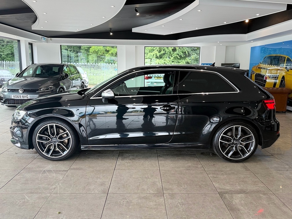 Audi S3 Tfsi Hatchback 2.0 Black #5