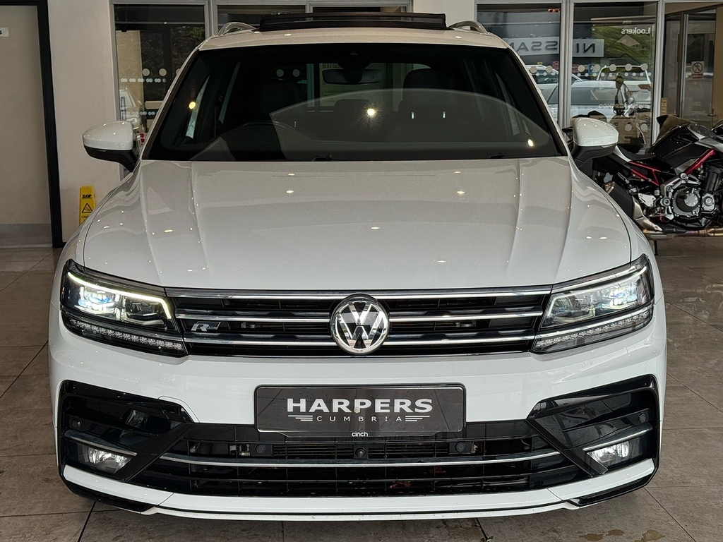 Volkswagen Tiguan 1.5 Tsi Evo R-line Tech Suv Dsg Euro 6 MK70OBW White #3