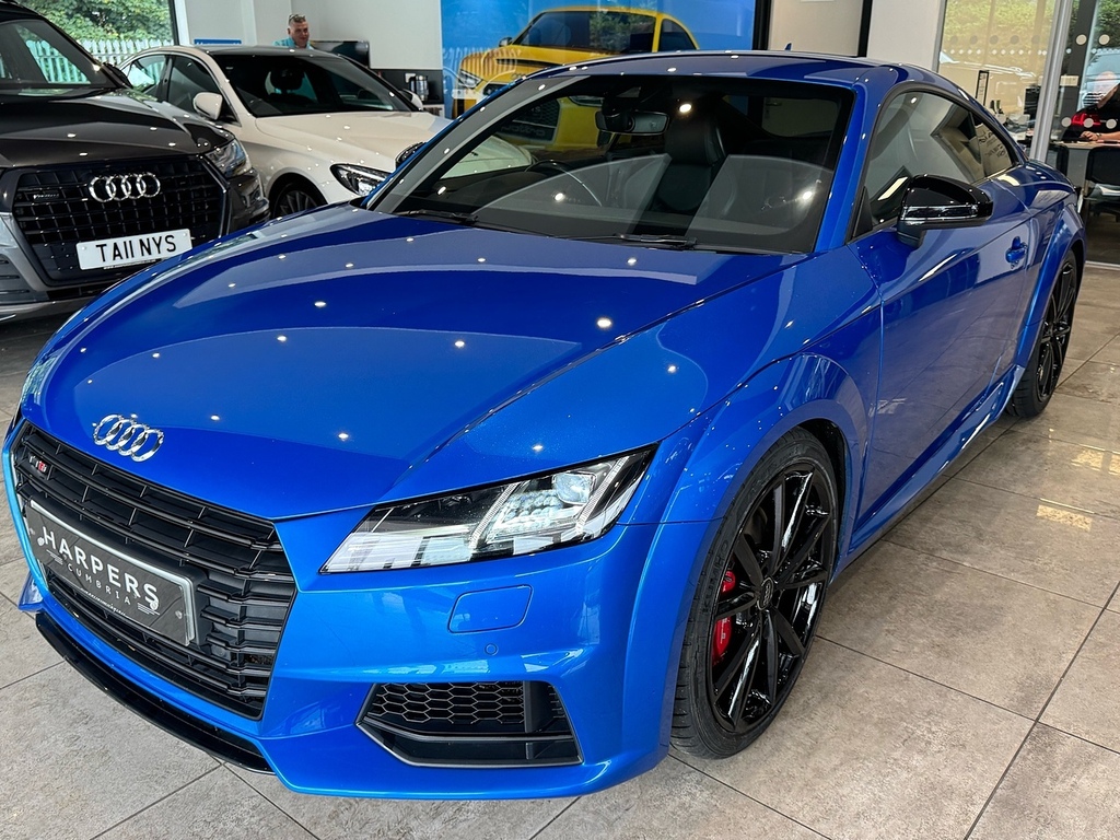 Audi TTS Coupe 2.0 Tfsi Black Edition - Technology Package Black #12