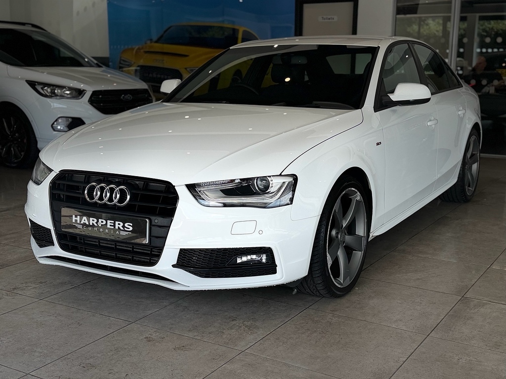 Audi A4 2.0 Tdi Black Edition Saloon Eur White #3