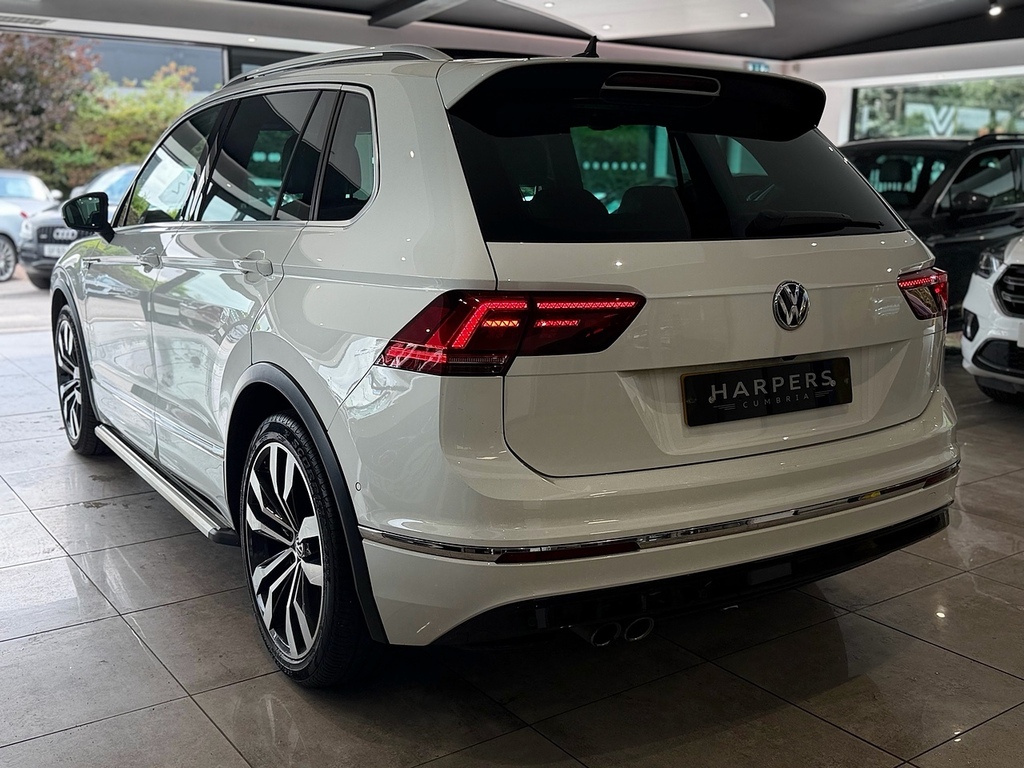 Volkswagen Tiguan 1.5 Tsi Evo R-line Tech Suv Dsg Euro 6 White #6