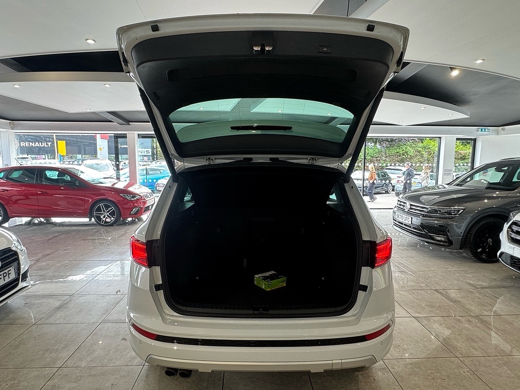 Seat Ateca Tsi Fr Suv 2.0 White #6