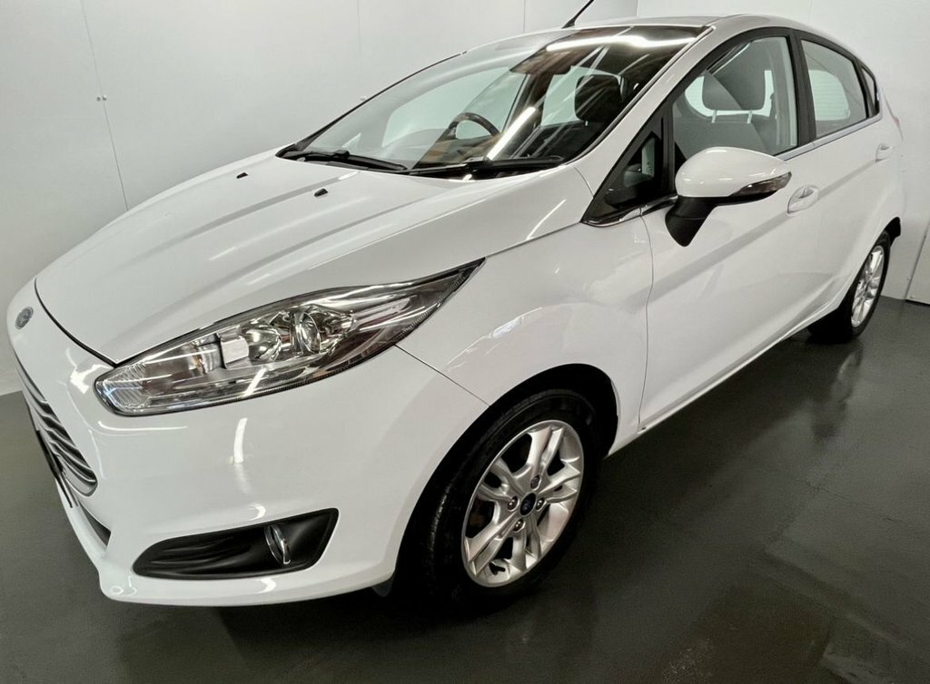 Ford Fiesta 1L Zetec KU17XSC White #4
