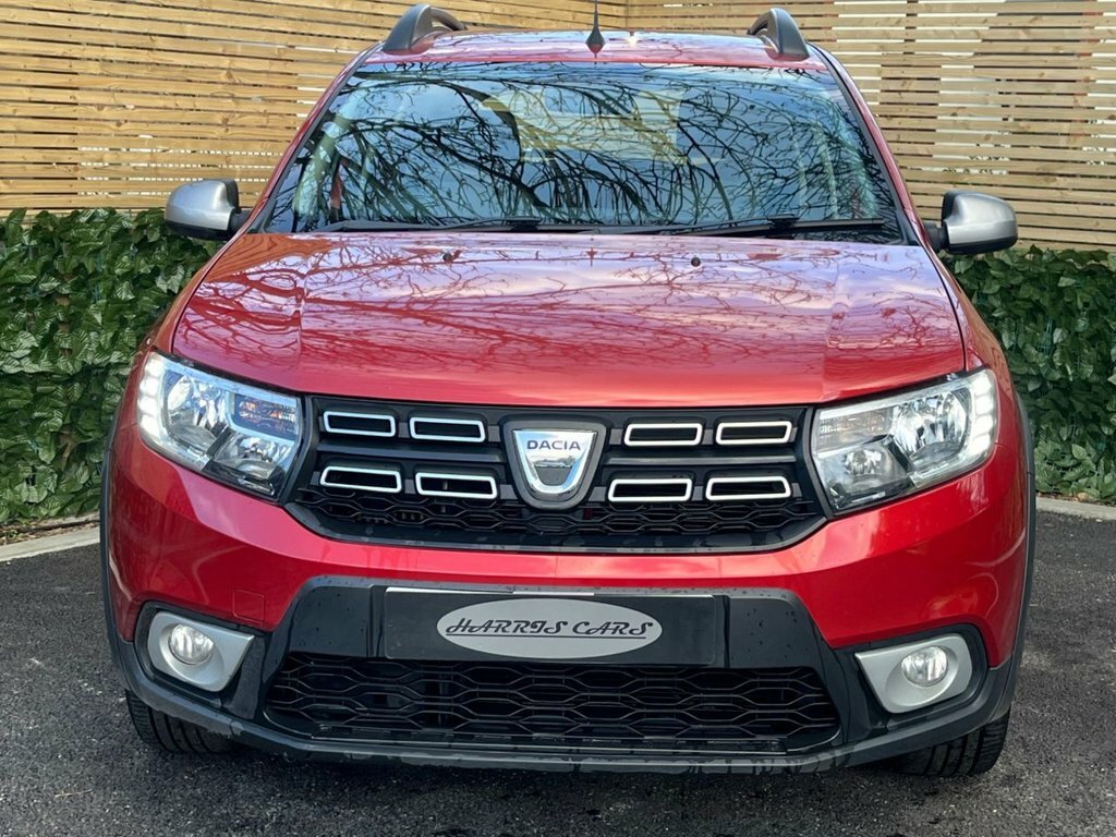 Dacia Sandero Stepway 0.9L Comfort Red #4