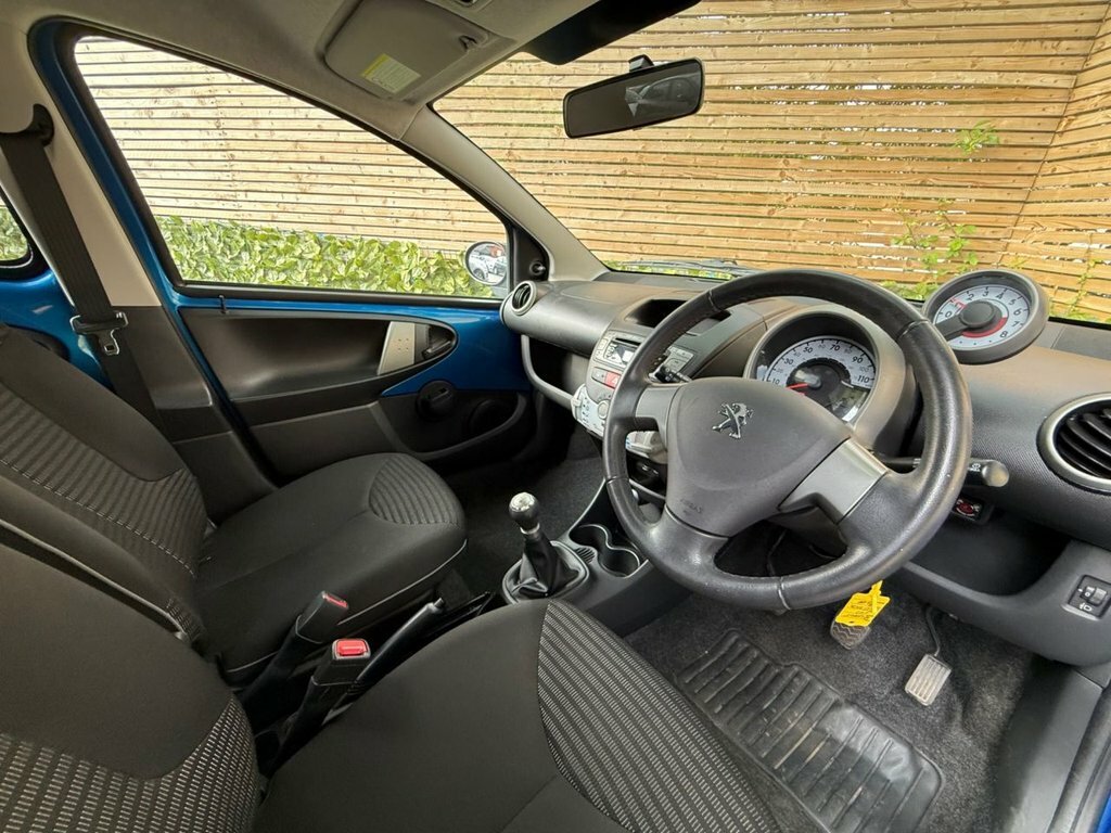Peugeot 107 Active Purple #17