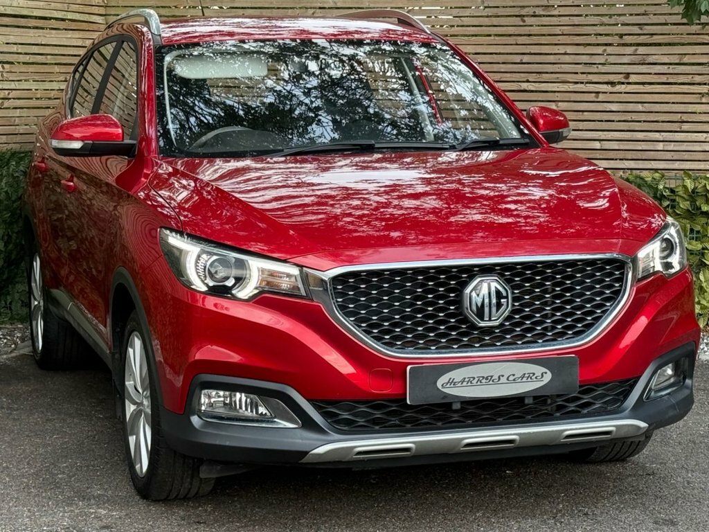 MG ZS 1.5L Excite Red #6