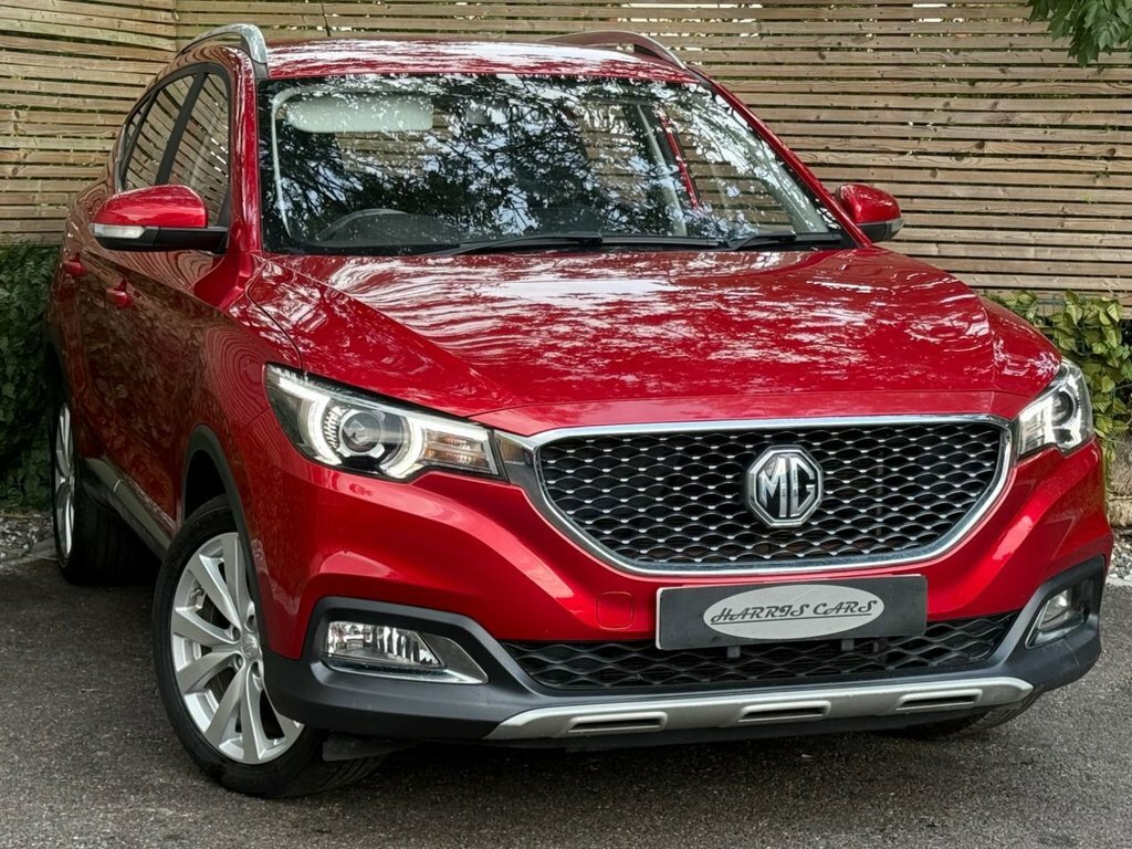 MG ZS 1.5L Excite Red #2