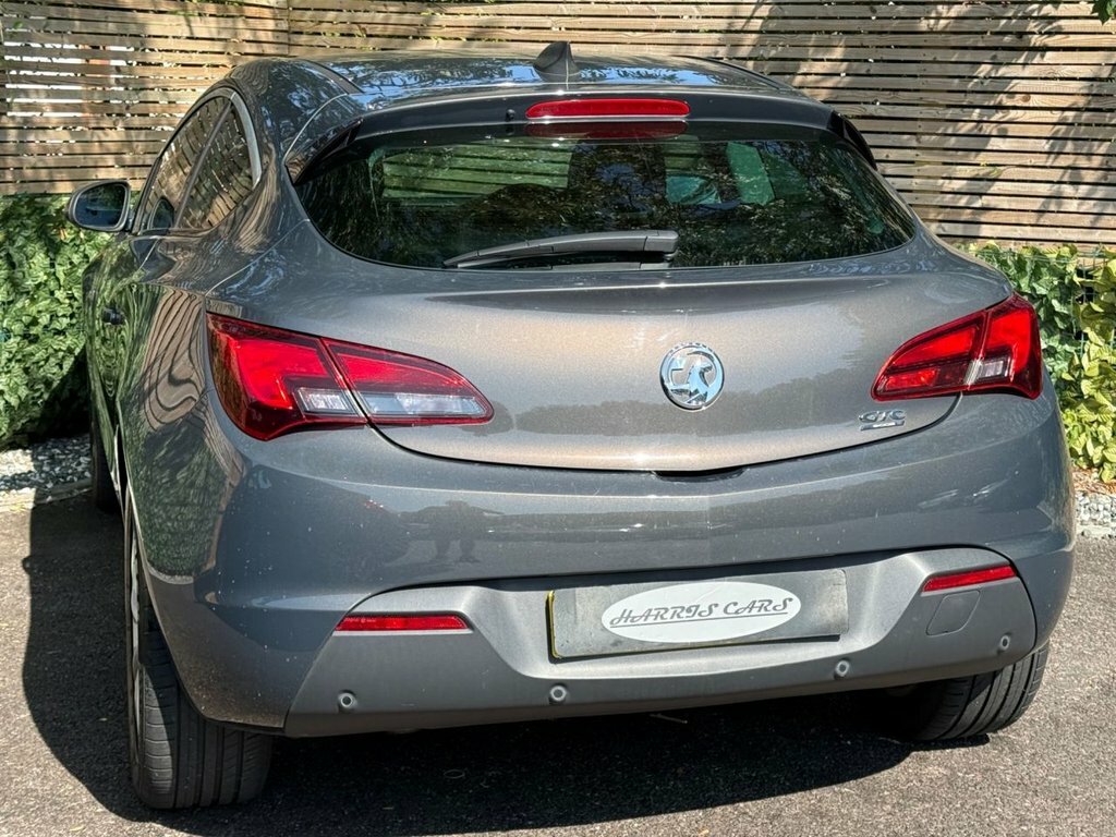 Vauxhall Astra GTC Gtc Limited Edition White #16