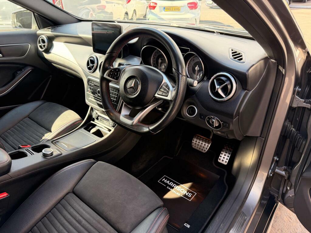 Mercedes-Benz GLA Class 200D Sport Suv 7G-dct Euro 6 Ss 136 Blue #14