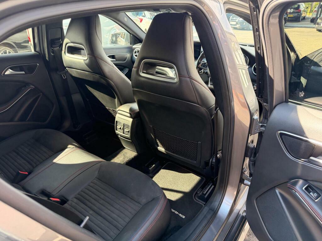 Mercedes-Benz GLA Class 200D Sport Suv 7G-dct Euro 6 Ss 136 Blue #32