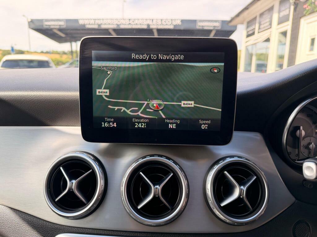 Mercedes-Benz GLA Class 200D Sport Suv 7G-dct Euro 6 Ss 136 Blue #19