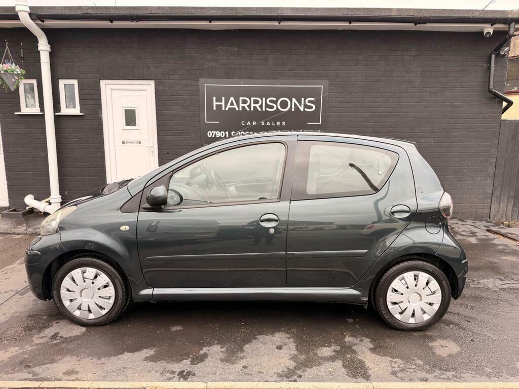 Toyota Aygo 1.0 Vvt-i Ice Euro 5 Green #3