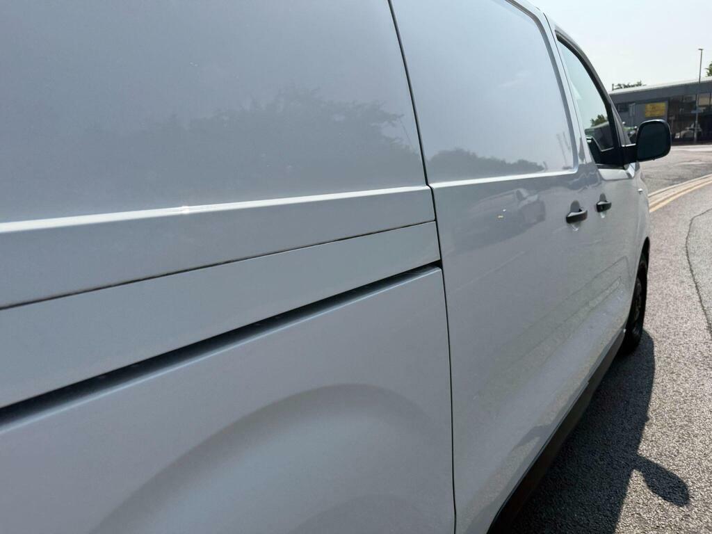 Peugeot Expert E 1000 50Kwh Professional Compact Panel Van S Grey #17