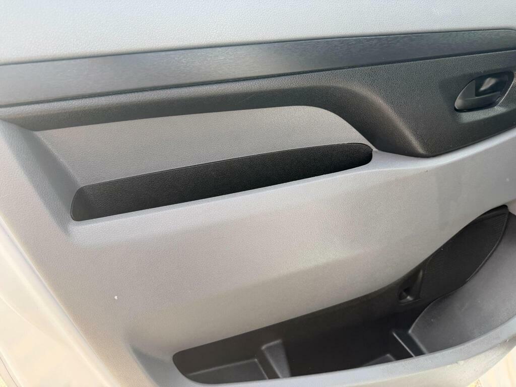 Citroen Dispatch 1400 2.0 Bluehdi 120 White #11