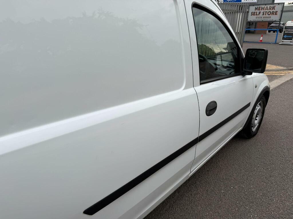Vauxhall Combo 1.3 2000 Cdti 16V Crew Van Fwd L1 H1 White #17