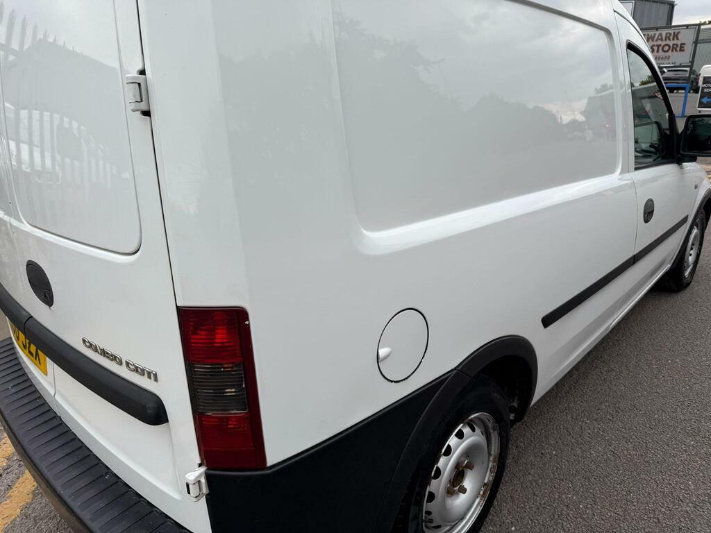 Vauxhall Combo 1.3 2000 Cdti 16V Crew Van Fwd L1 H1 White #15