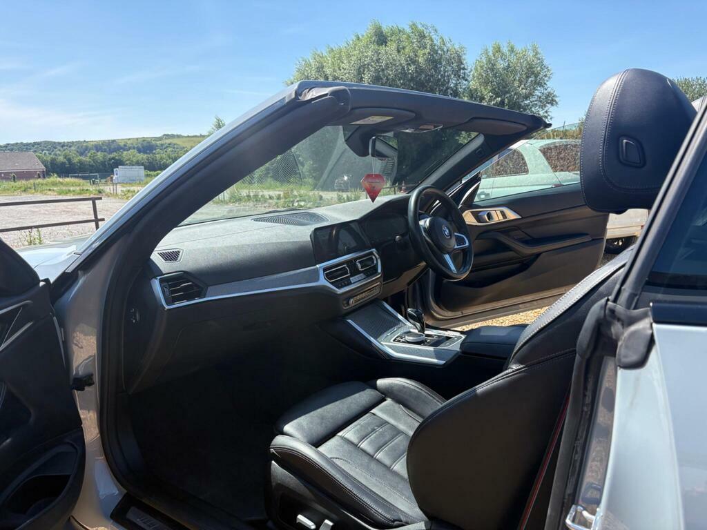 BMW 4 Series 420I M Sport Professional Media Black #32