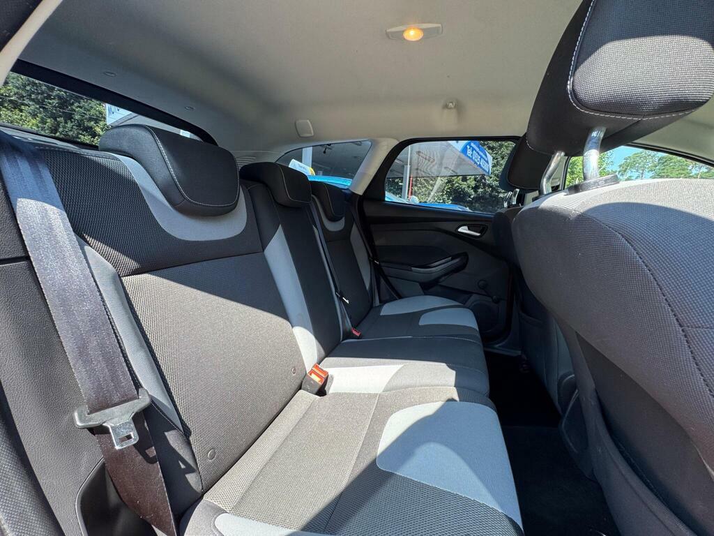 Ford Focus 2.0T Ecoboost St-3 Estate Euro 5 Blue #25