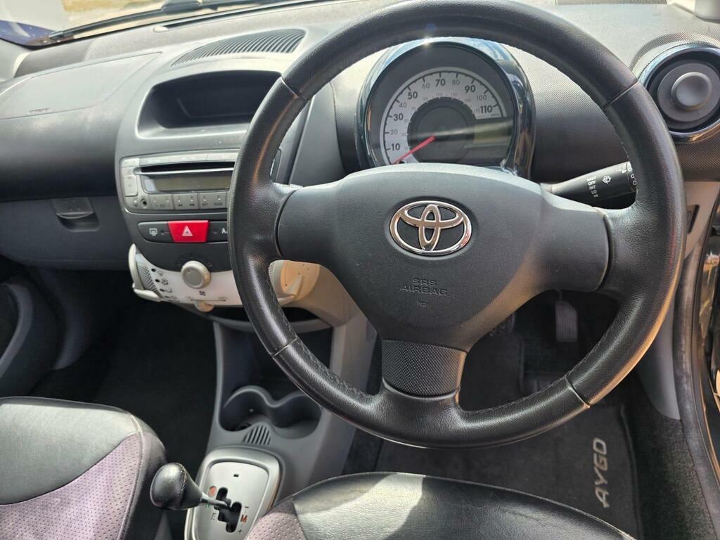 Toyota Aygo 1.0 Vvt-i Fire Hatchback Black #22