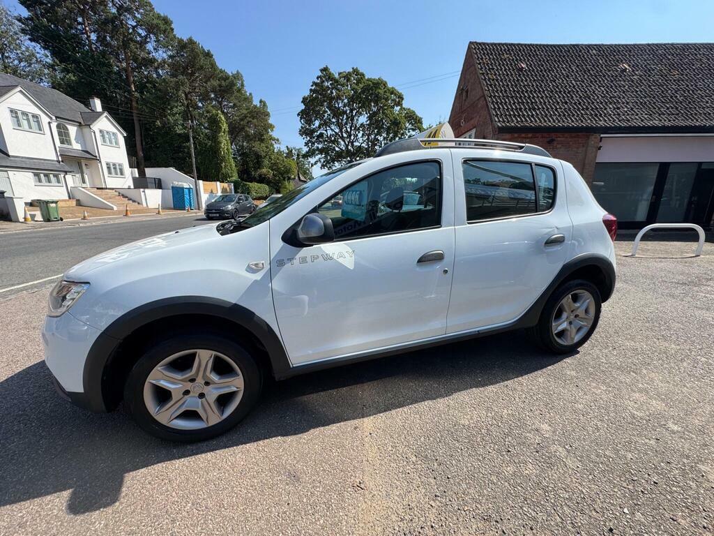 Dacia Sandero Stepway 0.9 Tce Laureate Euro 6 S S White #6