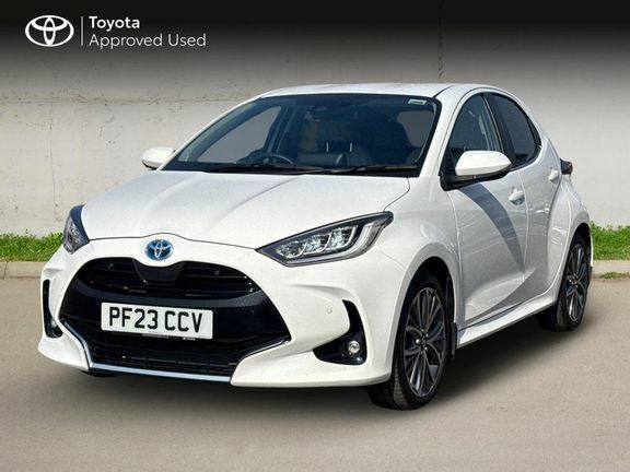 Toyota Yaris Excel PF23CCV White #3